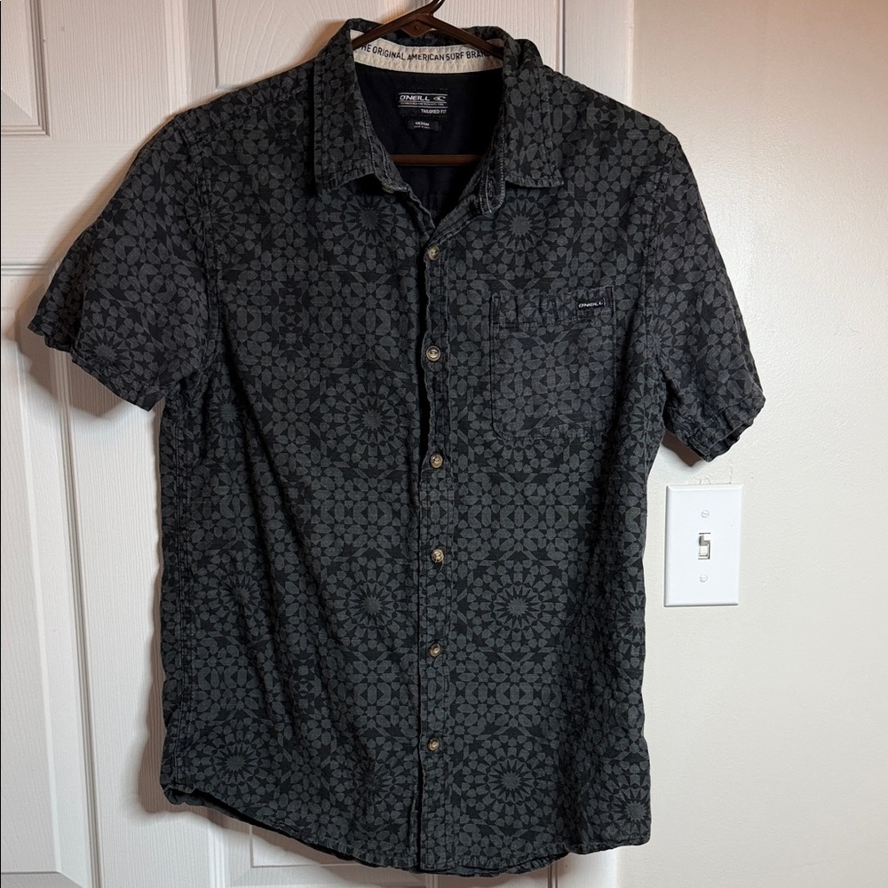 O'neill Men's Patterned Button Down Shirt - image 1